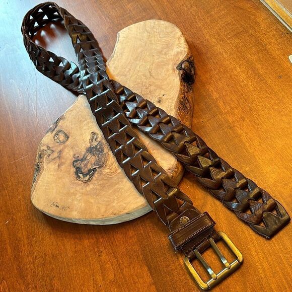 Vero Cuoio Italian Leather Open Weave Belt (Unisex) - Picture 1 of 8